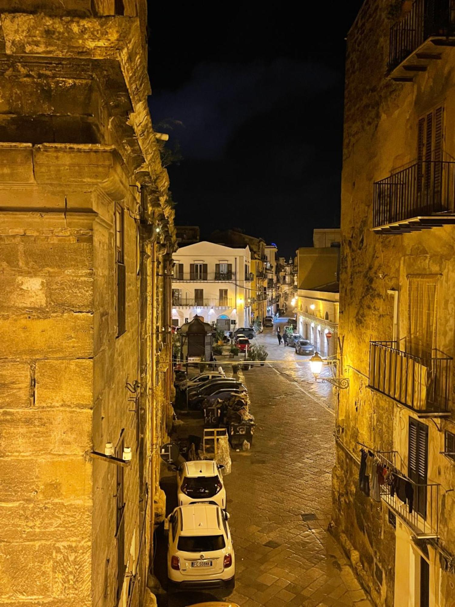 Shallah Apartment Nel Cuore Del Centro Storico Di Palermo Exteriör bild